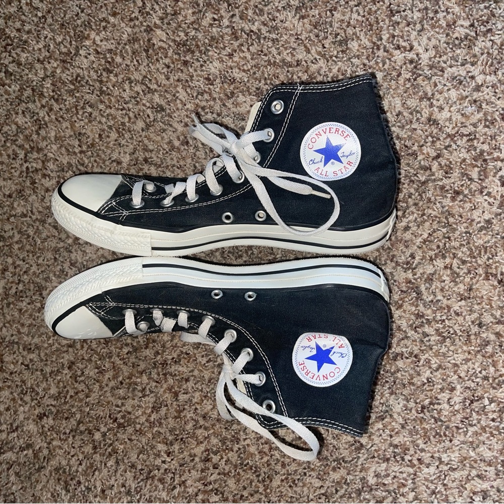 Black converse